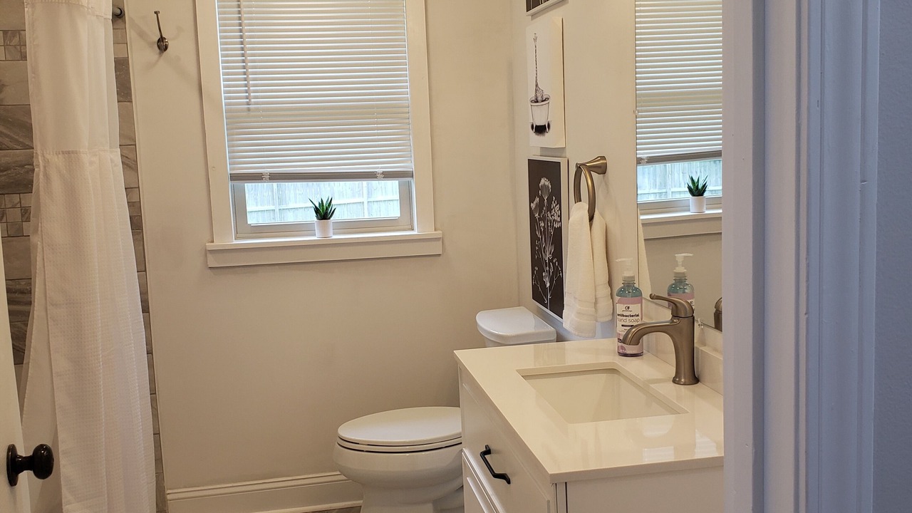 Photo of Bathroom in Stanton