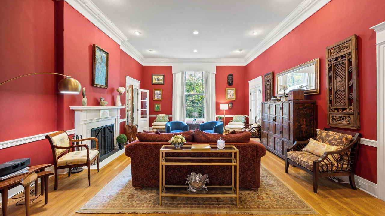 Photo of Livingroom in Lexington