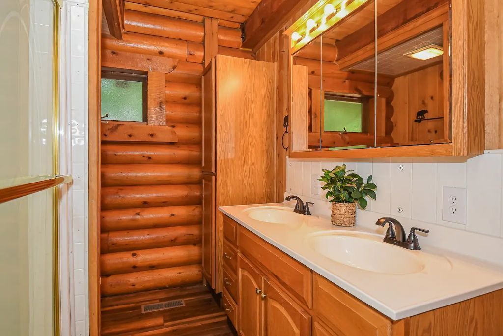 Photo of Bathroom in Swanton