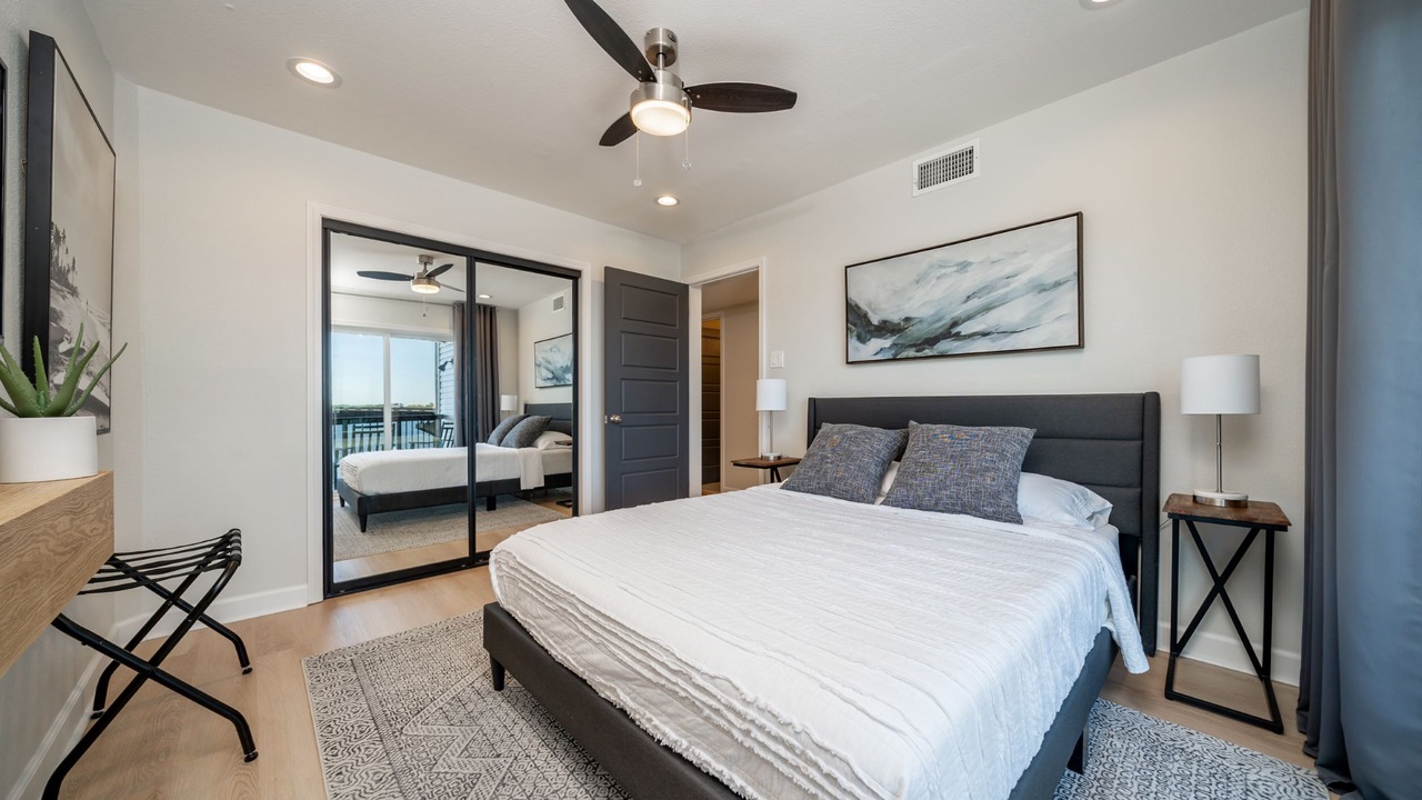 Photo of Bedroom in Lake Hamilton