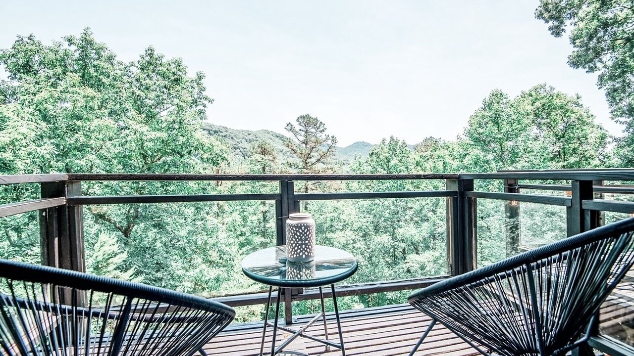 Photo of Patio Balcony in Vein Mountain