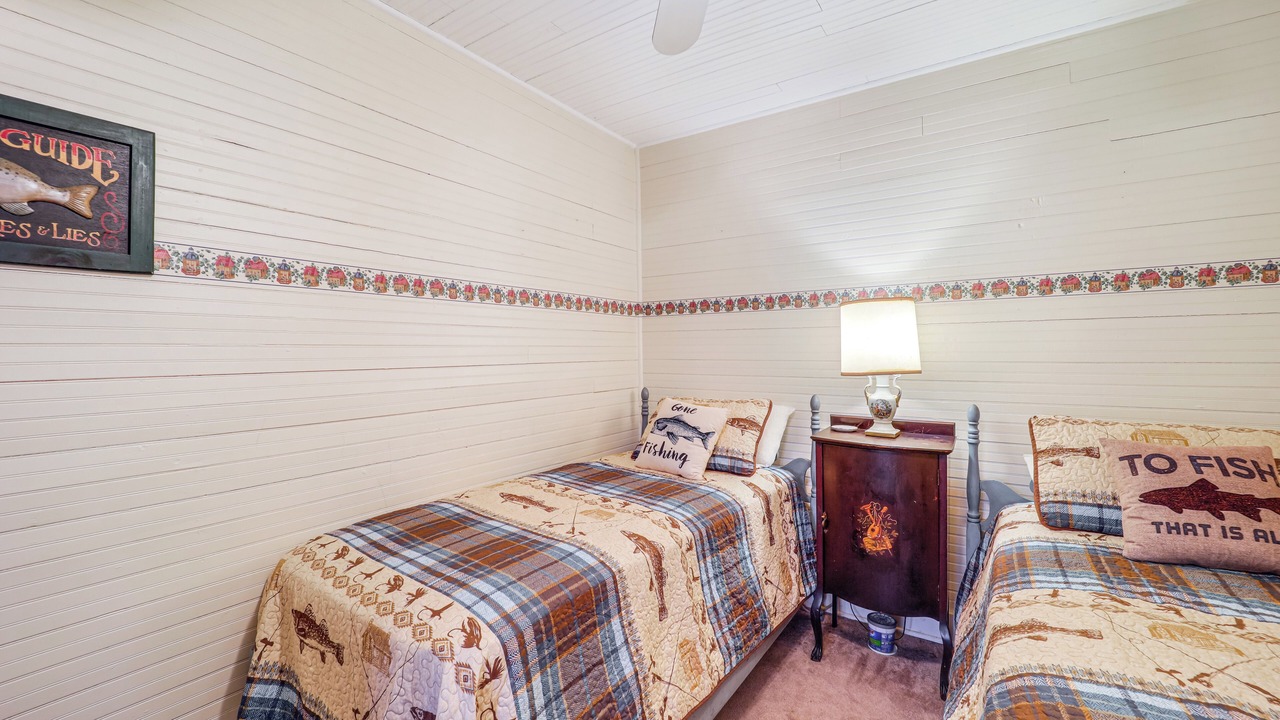 Photo of Bedroom in Linville Falls