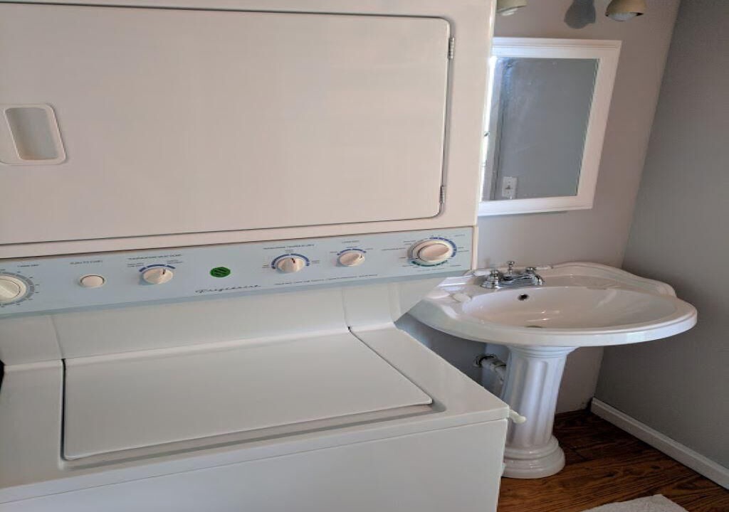 Photo of Bathroom in Beattyville