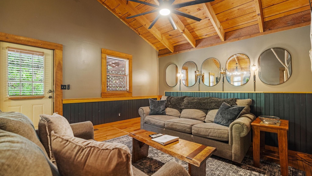Photo of Livingroom in Slade