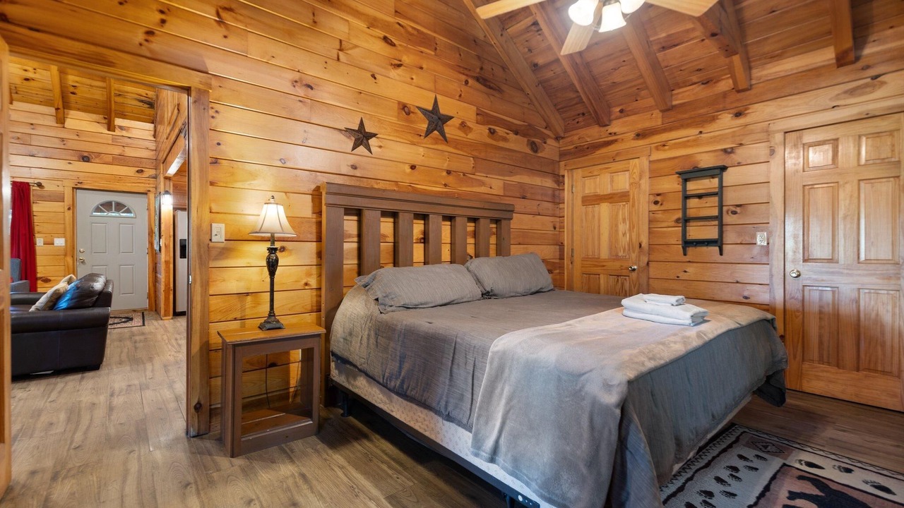Photo of Bedroom in Rogers