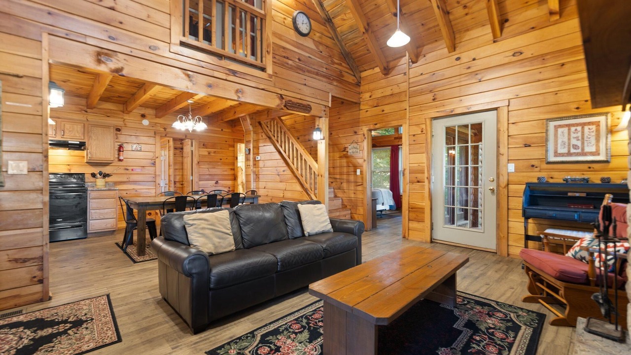Photo of Livingroom in Rogers