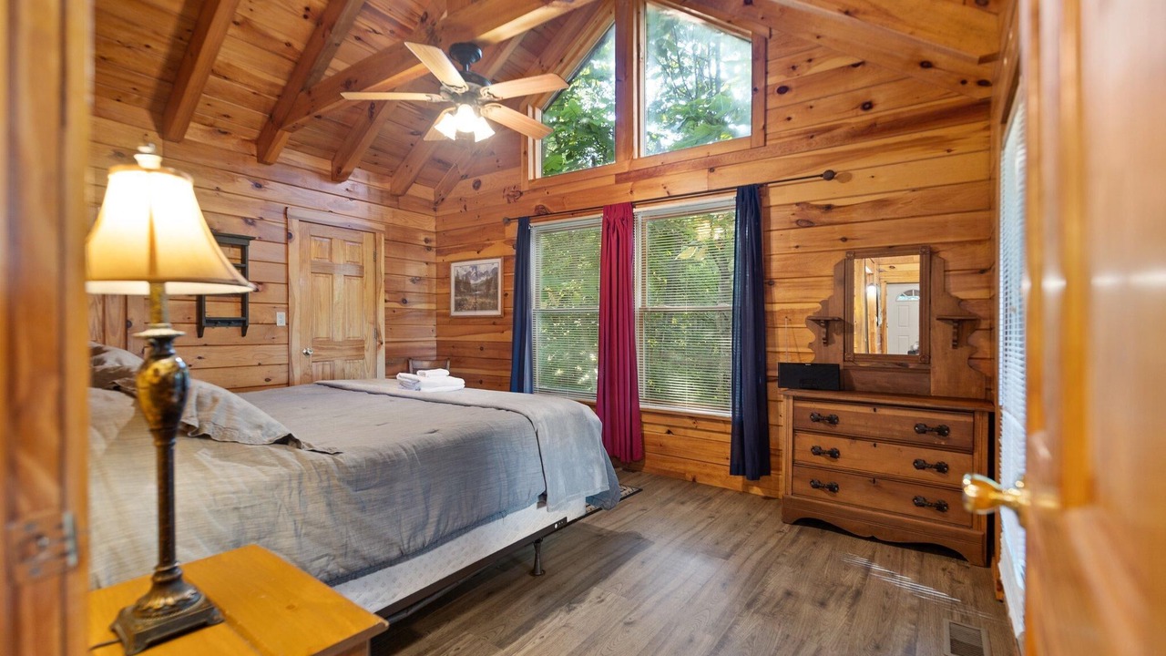 Photo of Bedroom in Rogers