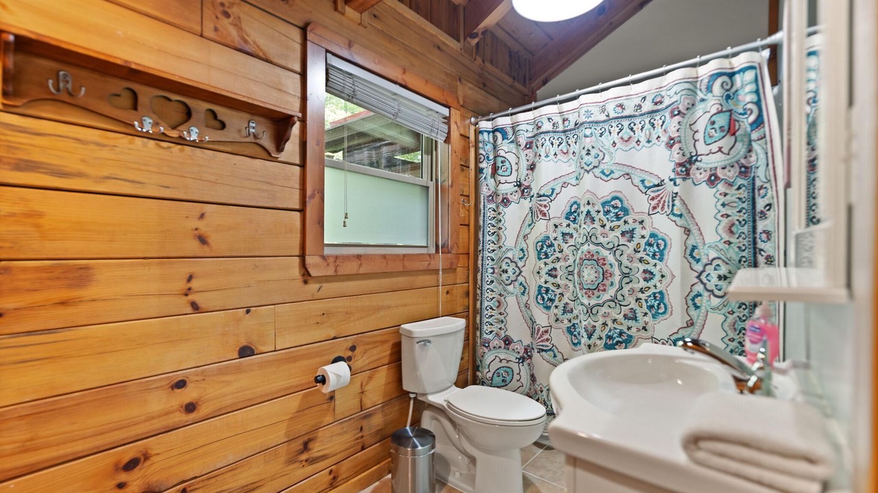 Photo of Bathroom in Zoe