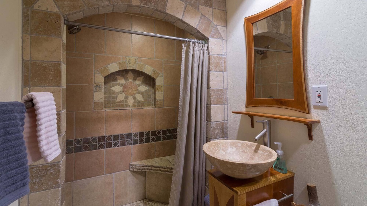 Photo of Bathroom in Black Mountain