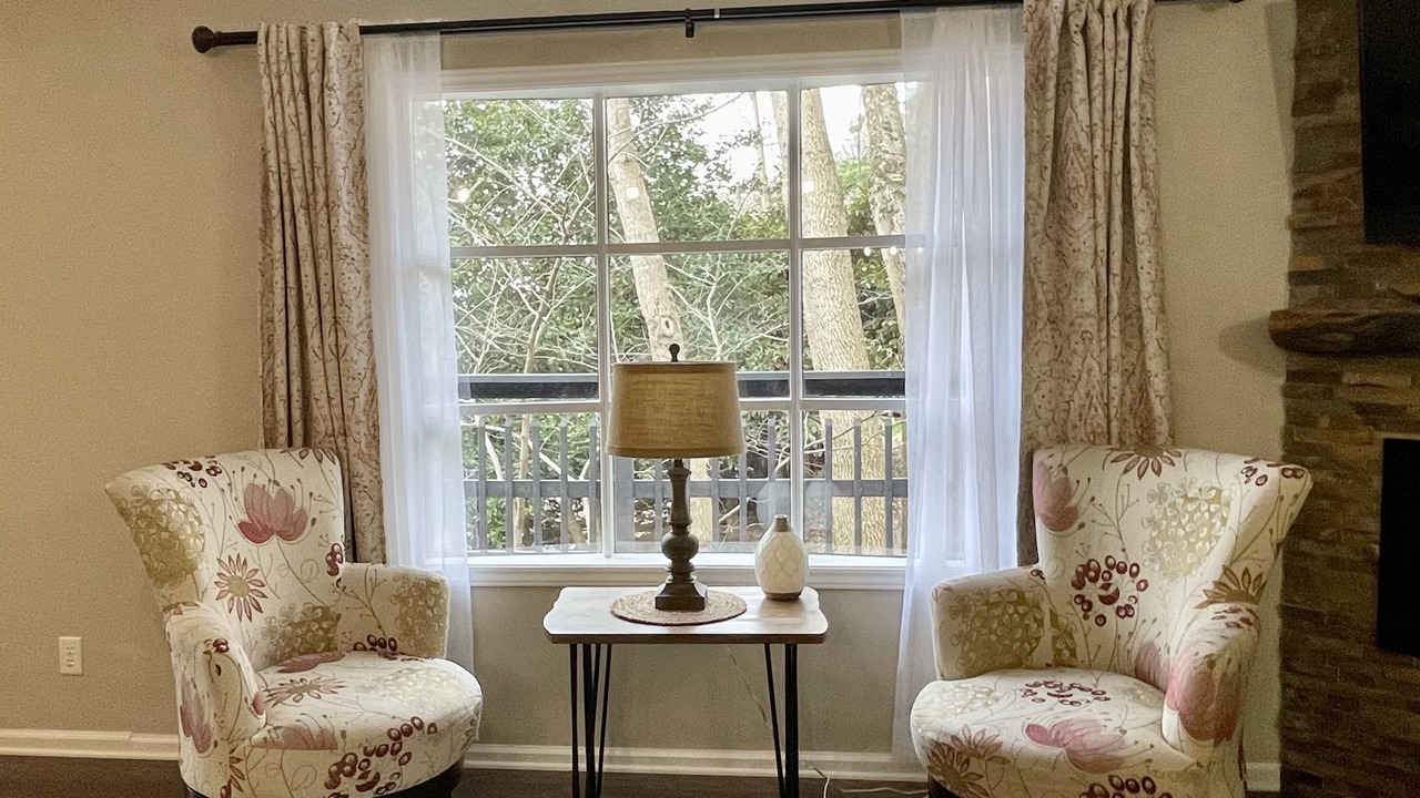 Photo of Livingroom in Crouch Crossroad
