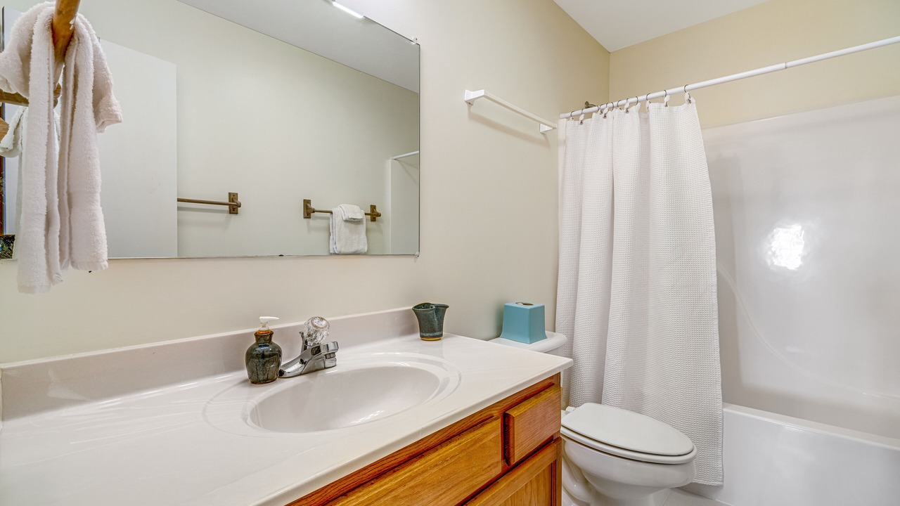 Photo of Bathroom in Beech Mountain