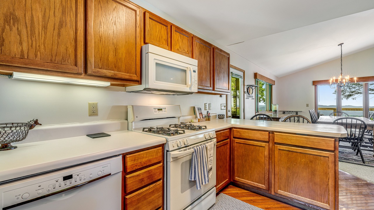 Photo of Kitchen in Beech Mountain