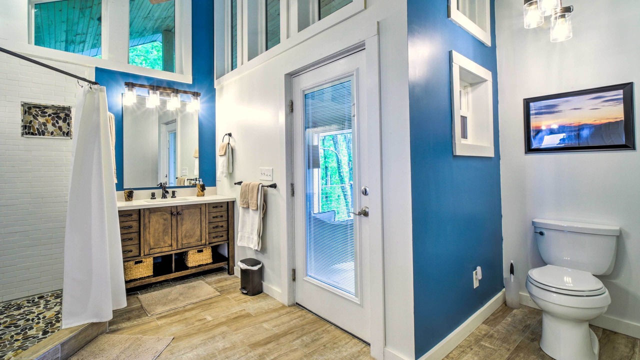 Photo of Bathroom in Waynesville