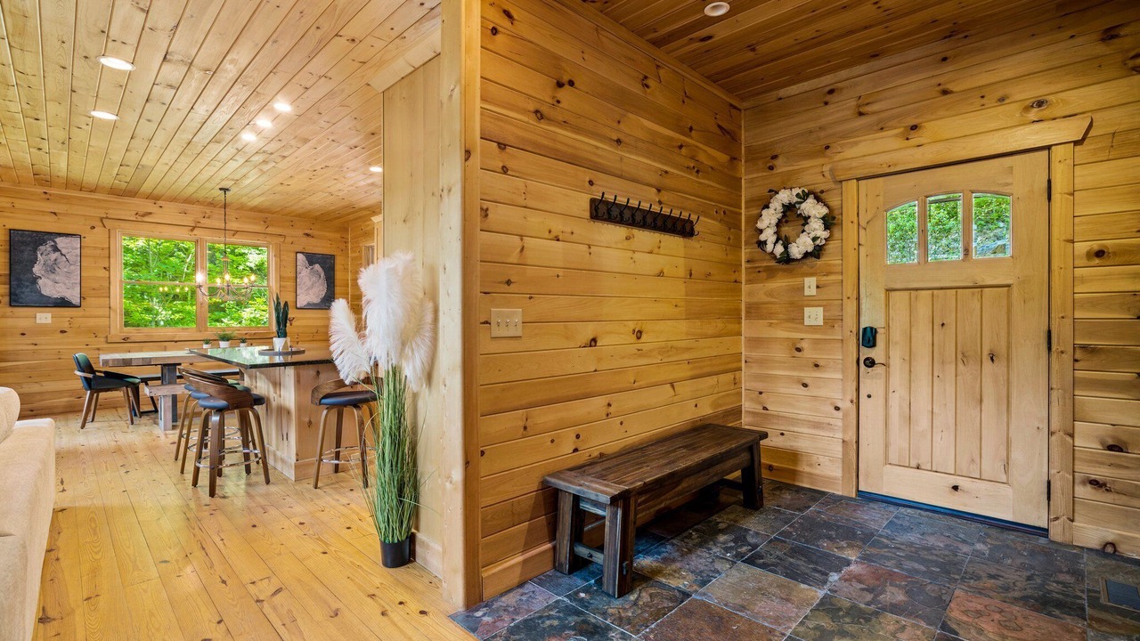 Photo of Bedroom in Seven Devils