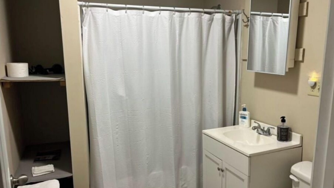 Photo of Bathroom in Stanton