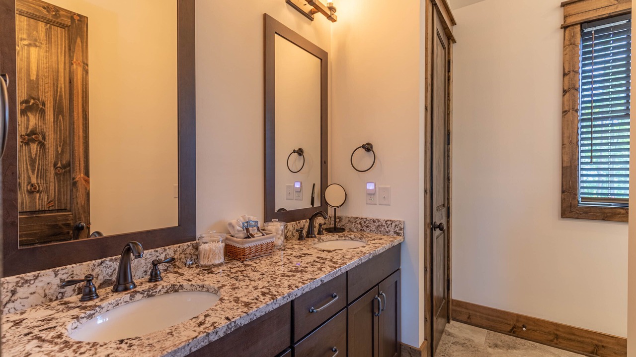 Photo of Bathroom in Elk Park