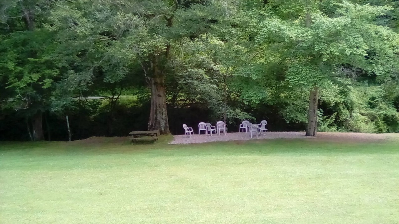 Photo of Outdoor in Henlawson