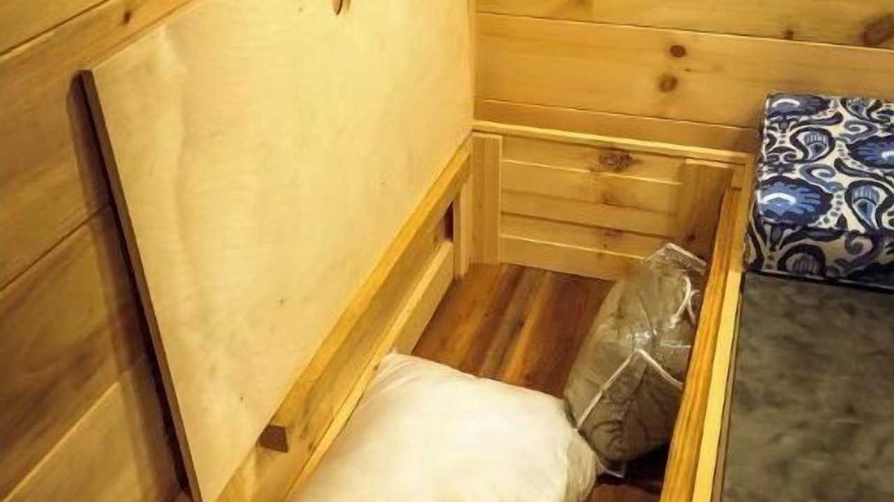 Photo of Bedroom in Old Fort