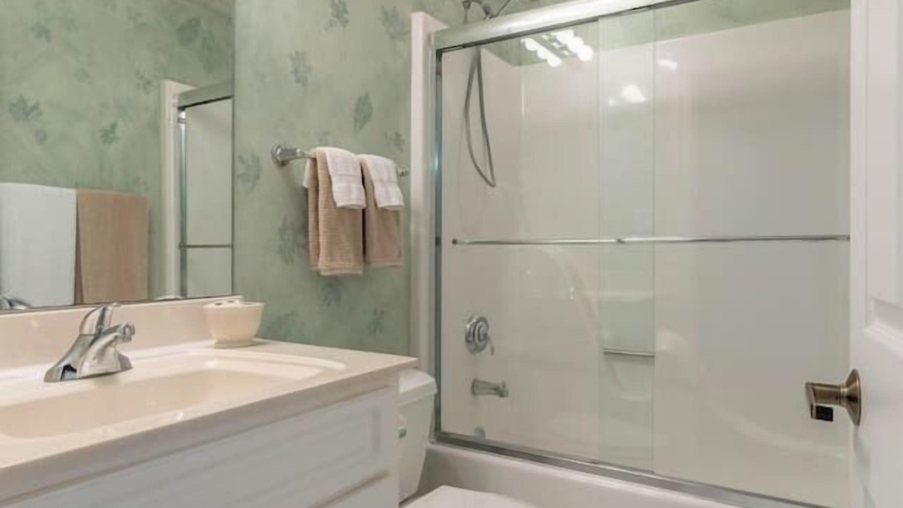 Photo of Bathroom in Nebo