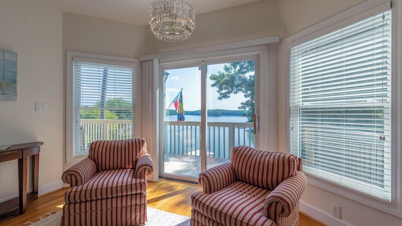 Photo of Livingroom in Nebo