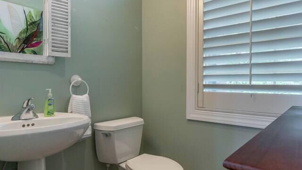 Photo of Bathroom in Nebo