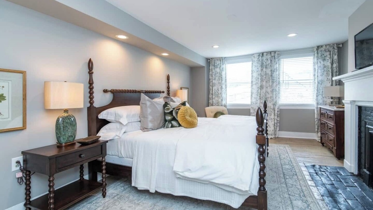 Photo of Bedroom in Frankfort