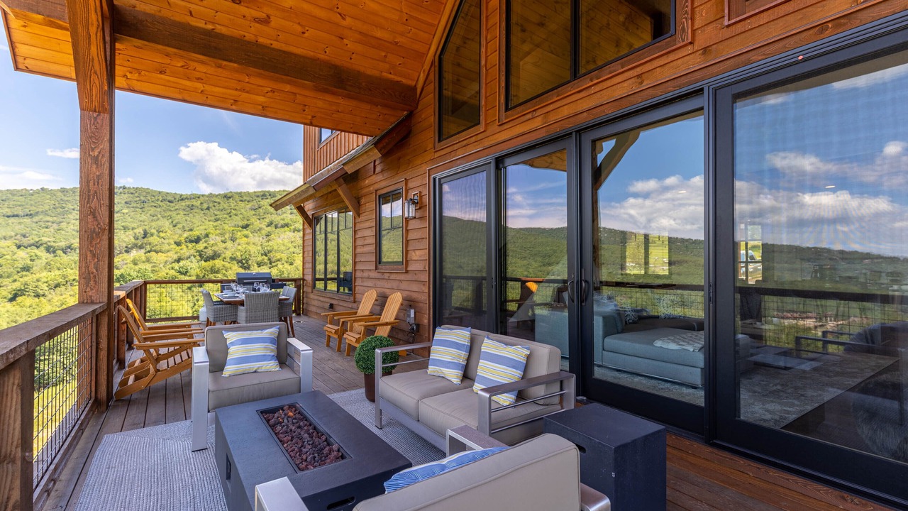 Photo of Patio Balcony in Banner Elk