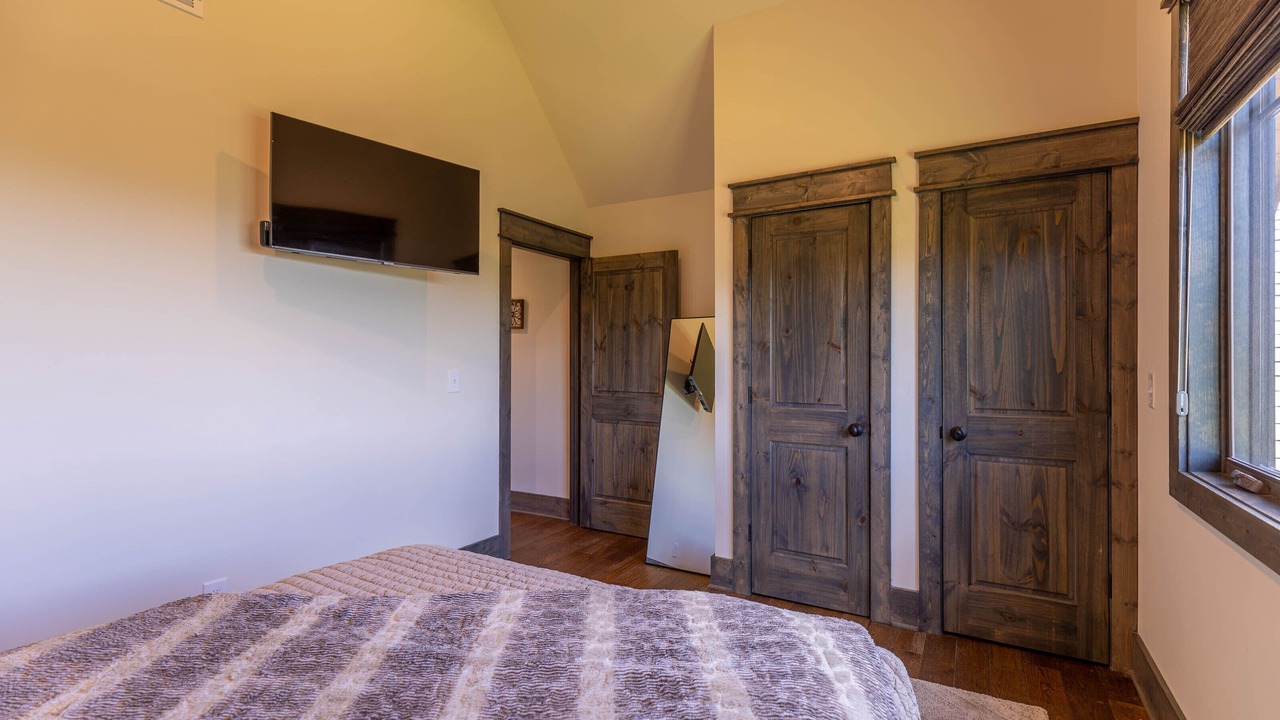 Photo of Bedroom in Banner Elk