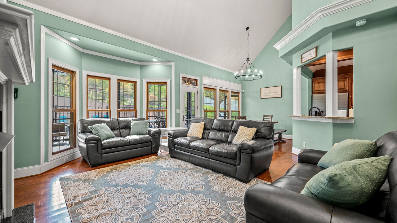 Photo of Livingroom in Sevierville