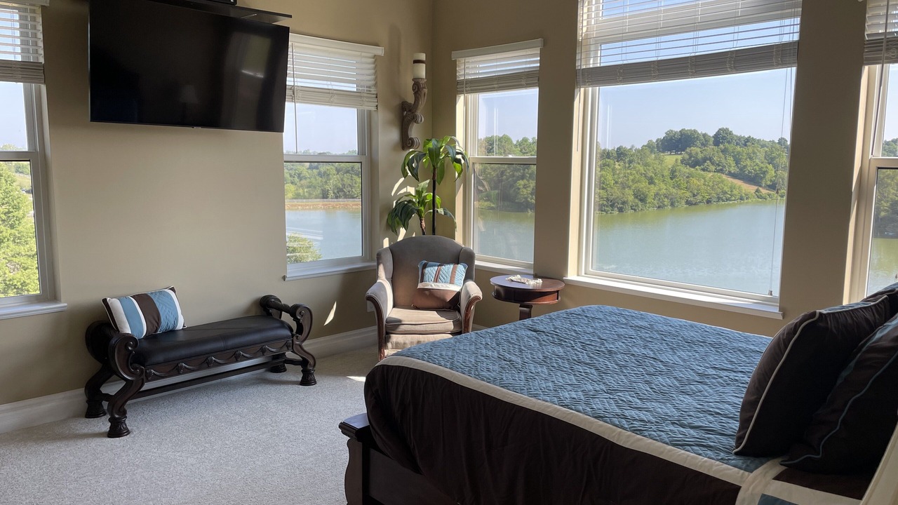 Photo of Bedroom in Dry Ridge