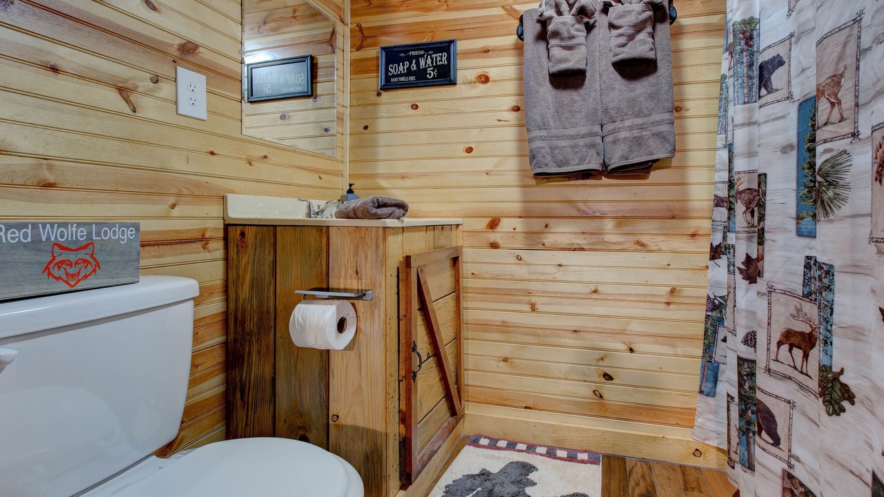 Photo of Bathroom in Pine Ridge