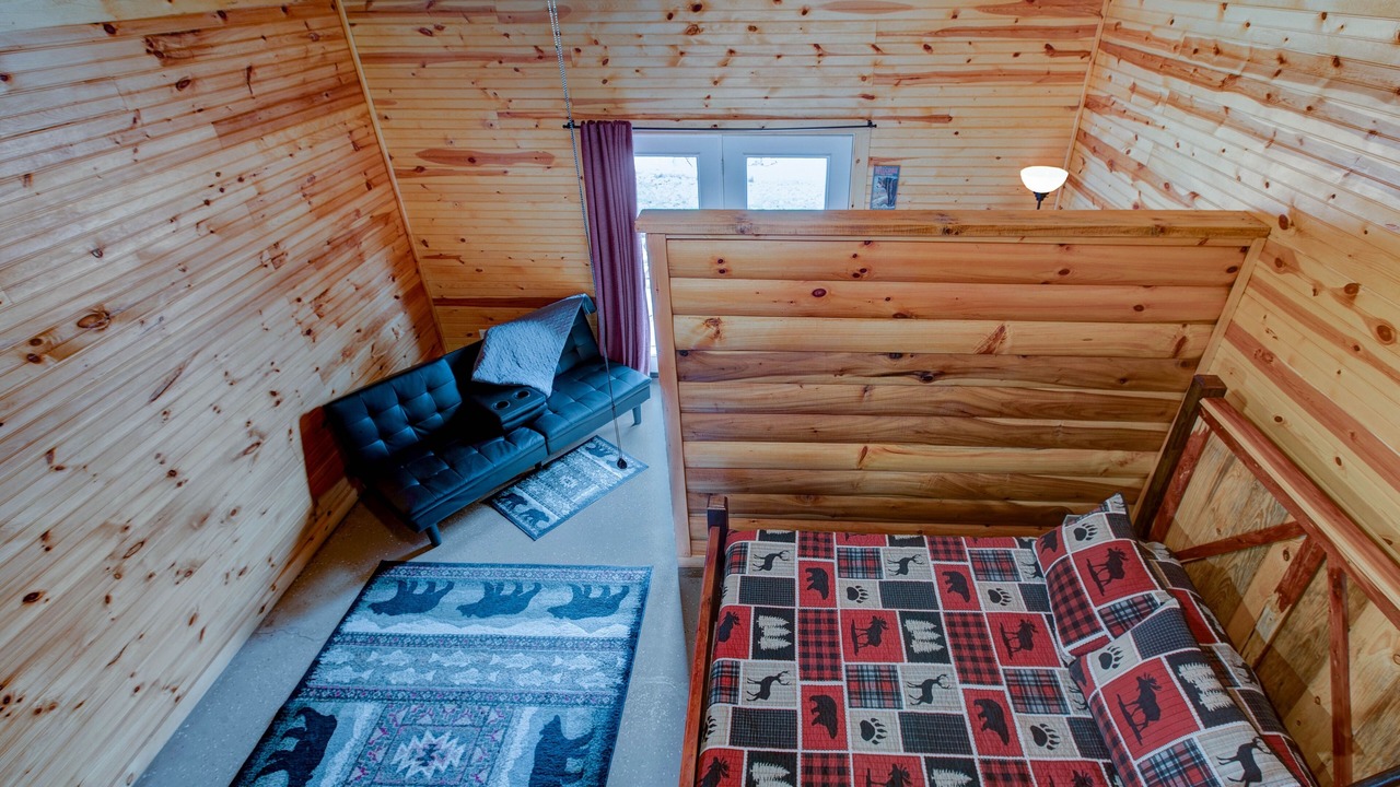 Photo of Bedroom in Pine Ridge