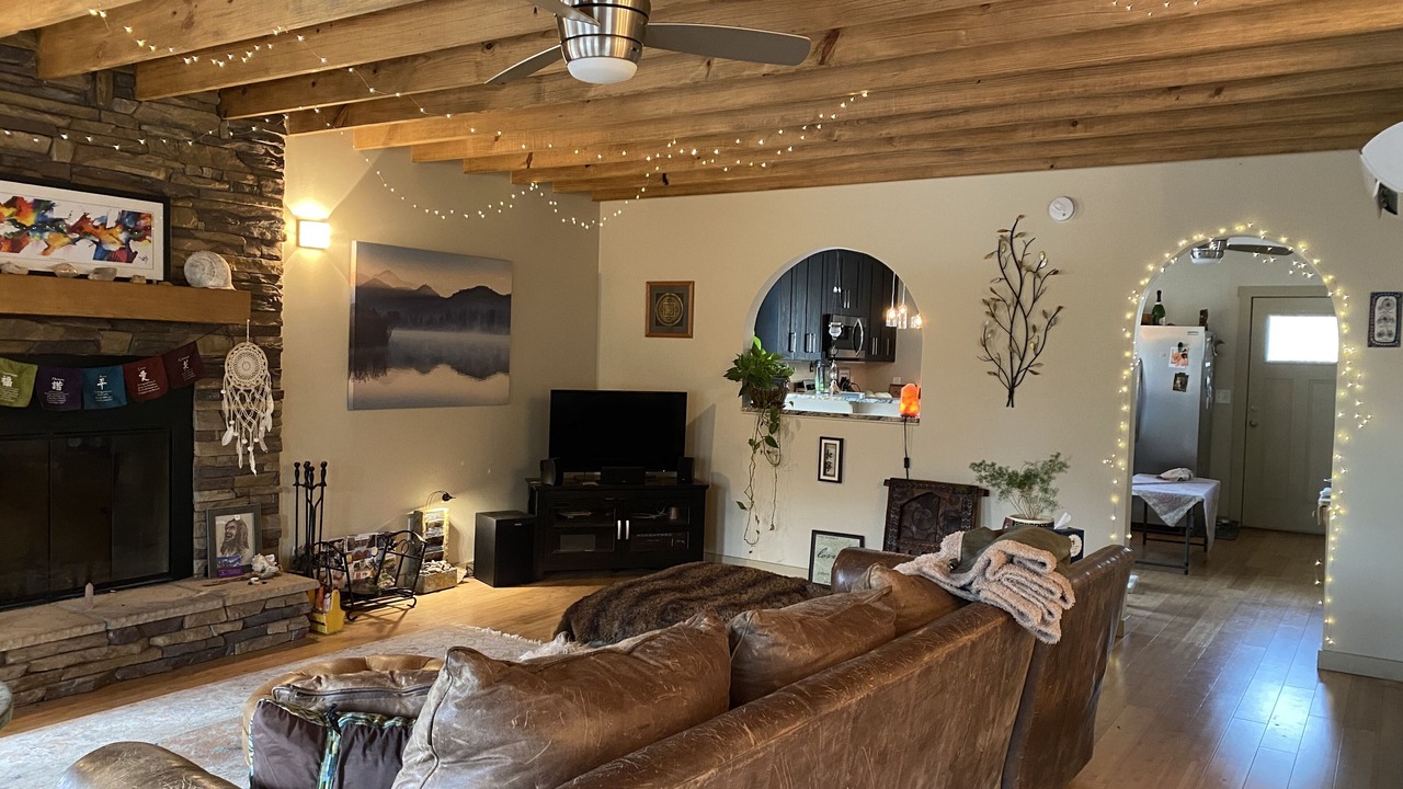 Photo of Livingroom in Woodfin