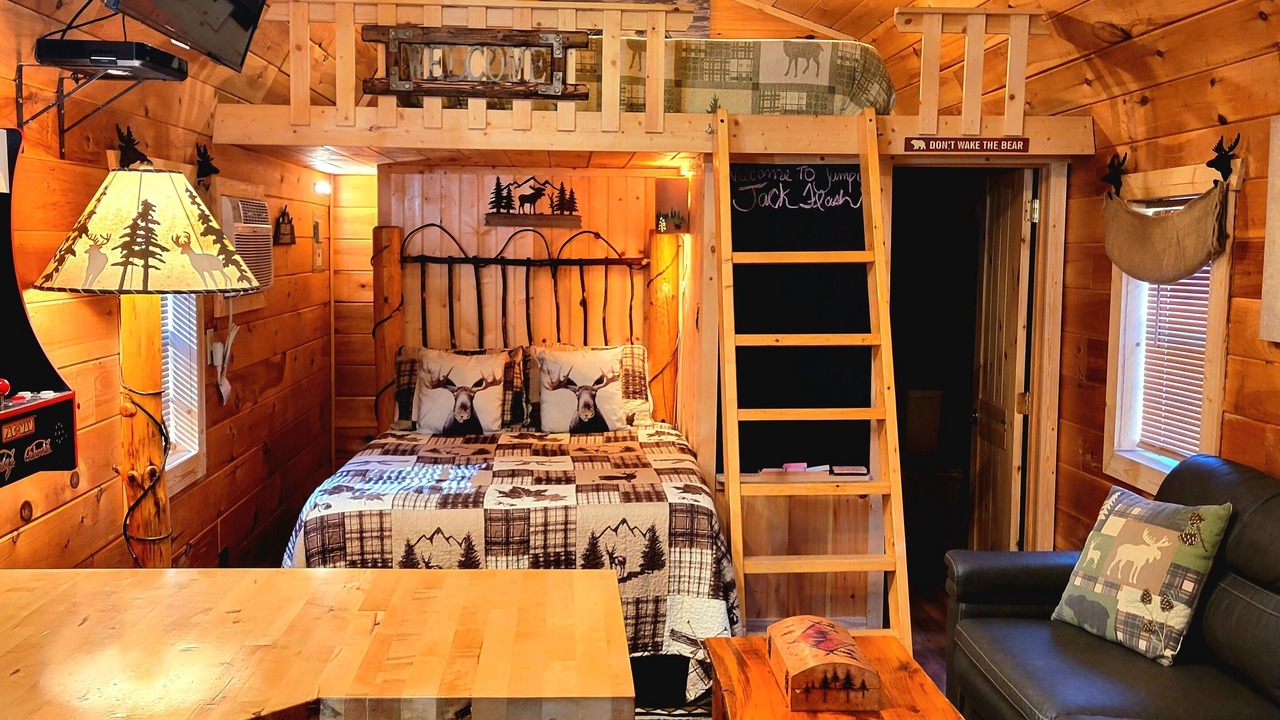 Photo of Bedroom in Flag Pond