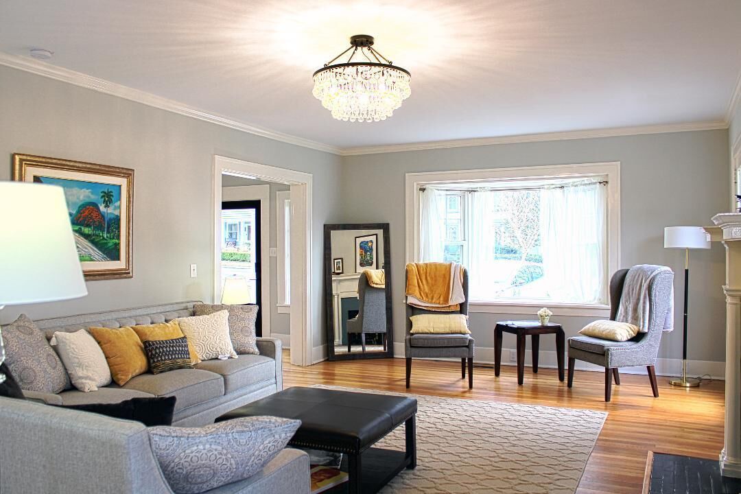 Photo of Livingroom in Grove Park- Sunset