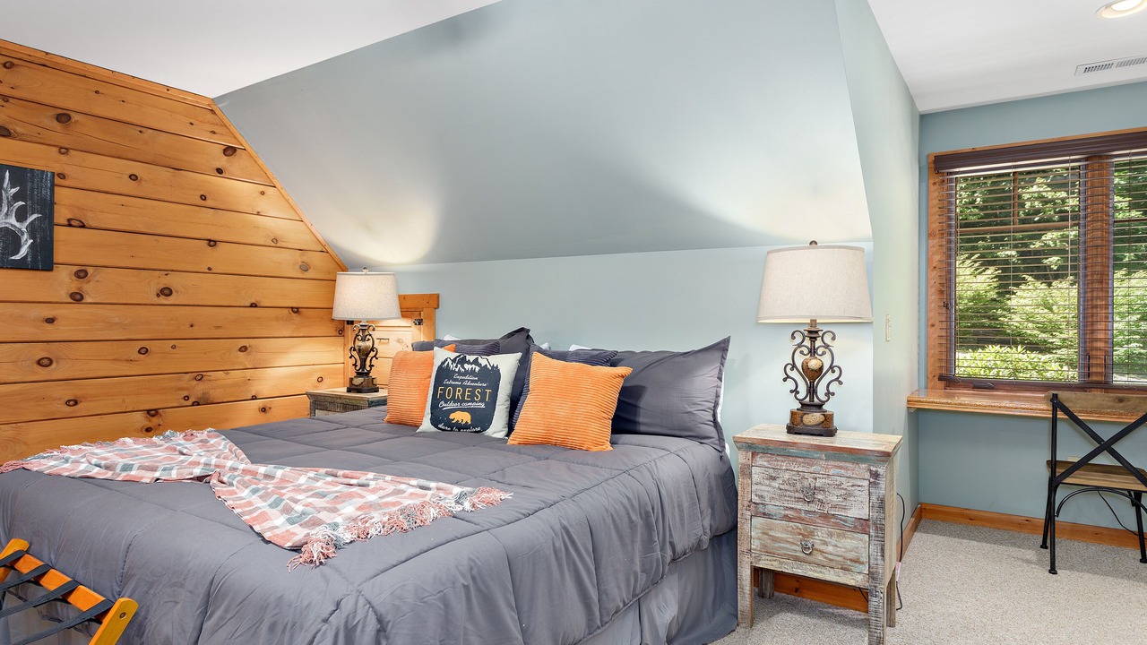 Photo of Bedroom in Asheville