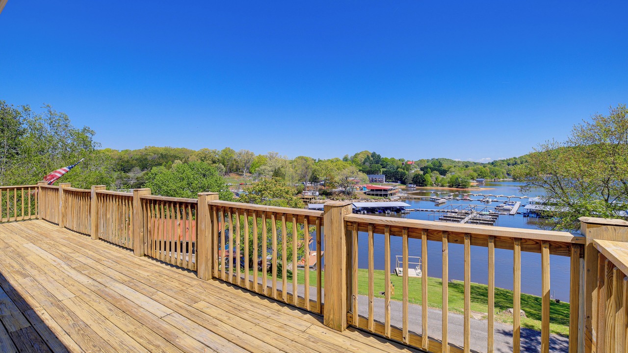 Photo of Patio Balcony in Lynn Garden