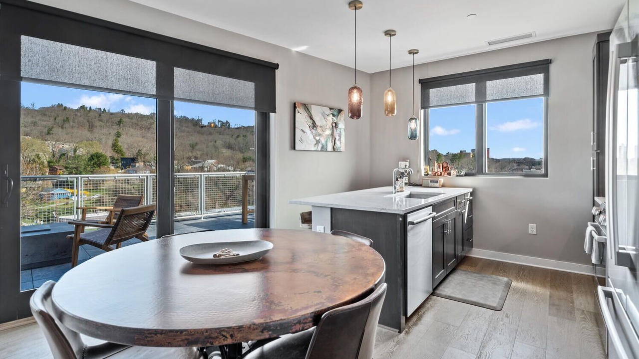 Photo of Others in Downtown Asheville