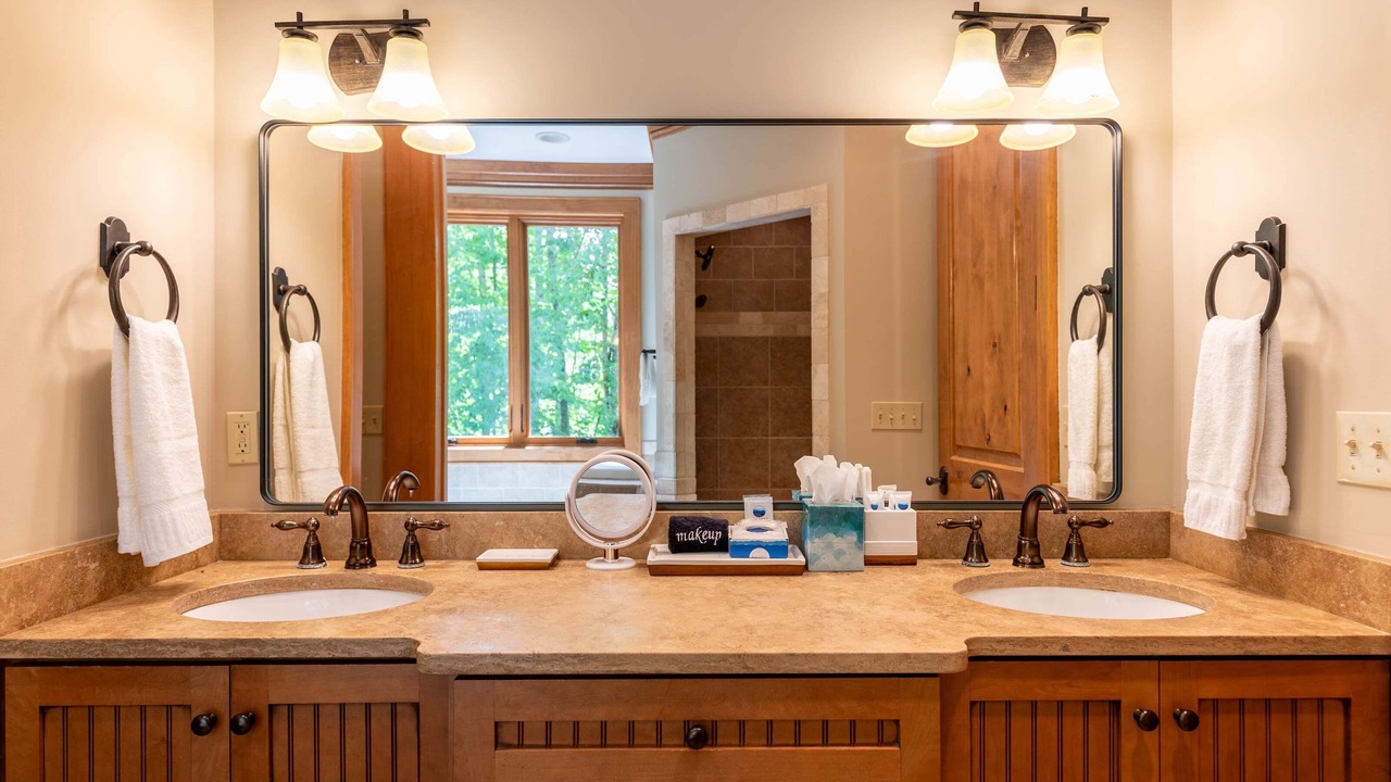 Photo of Bathroom in Elk Park