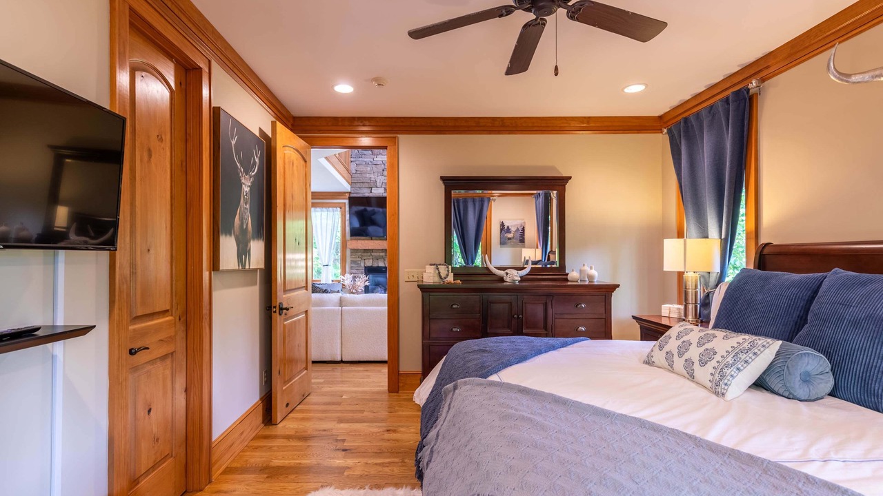 Photo of Bedroom in Elk Park