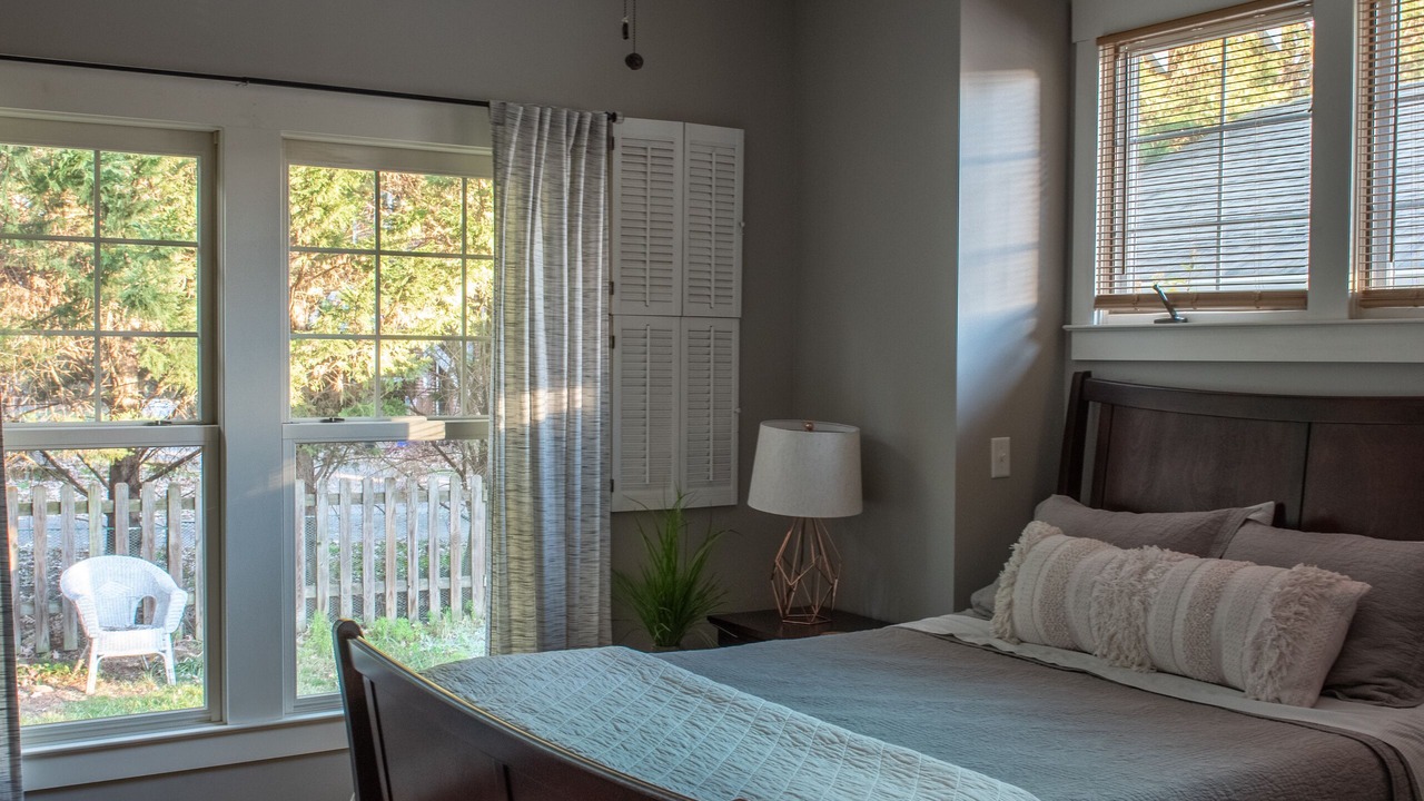 Photo of Bedroom in Black Mountain