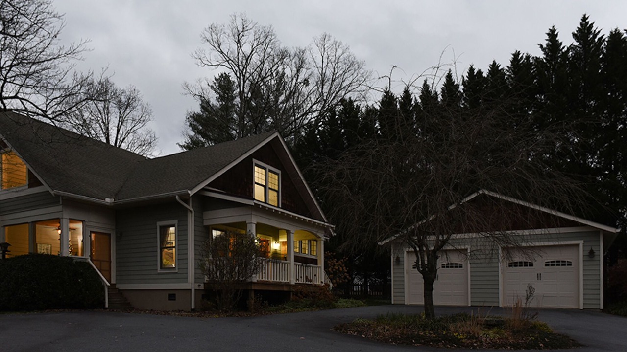 Photo of Outdoor in Black Mountain