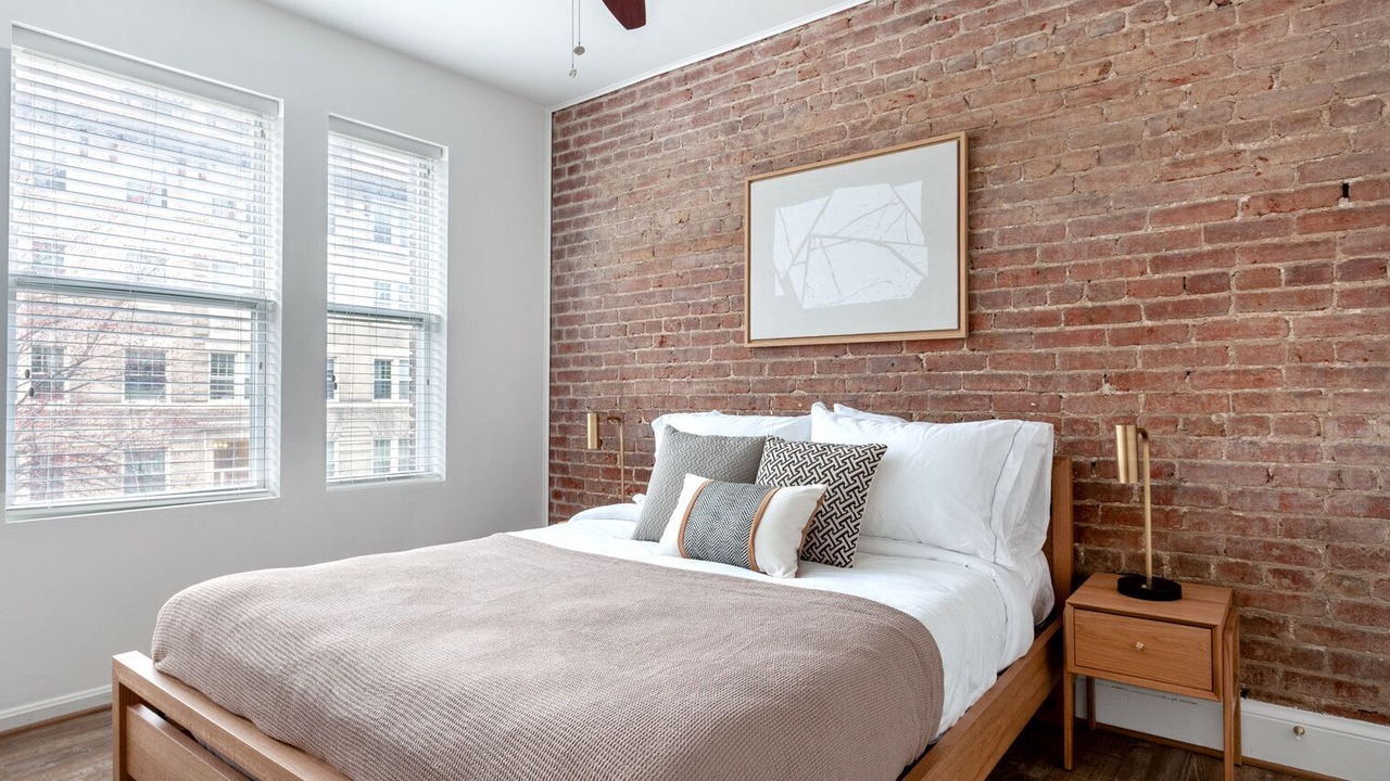 Photo of Bedroom in Adams Morgan