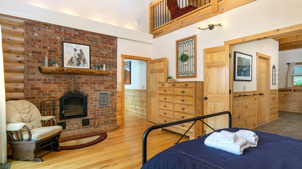 Photo of Livingroom in Fairview