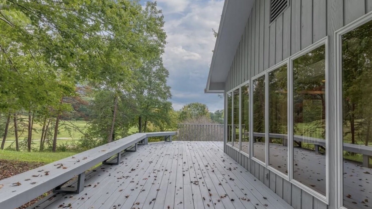 Photo of Patio Balcony in Lake Lure