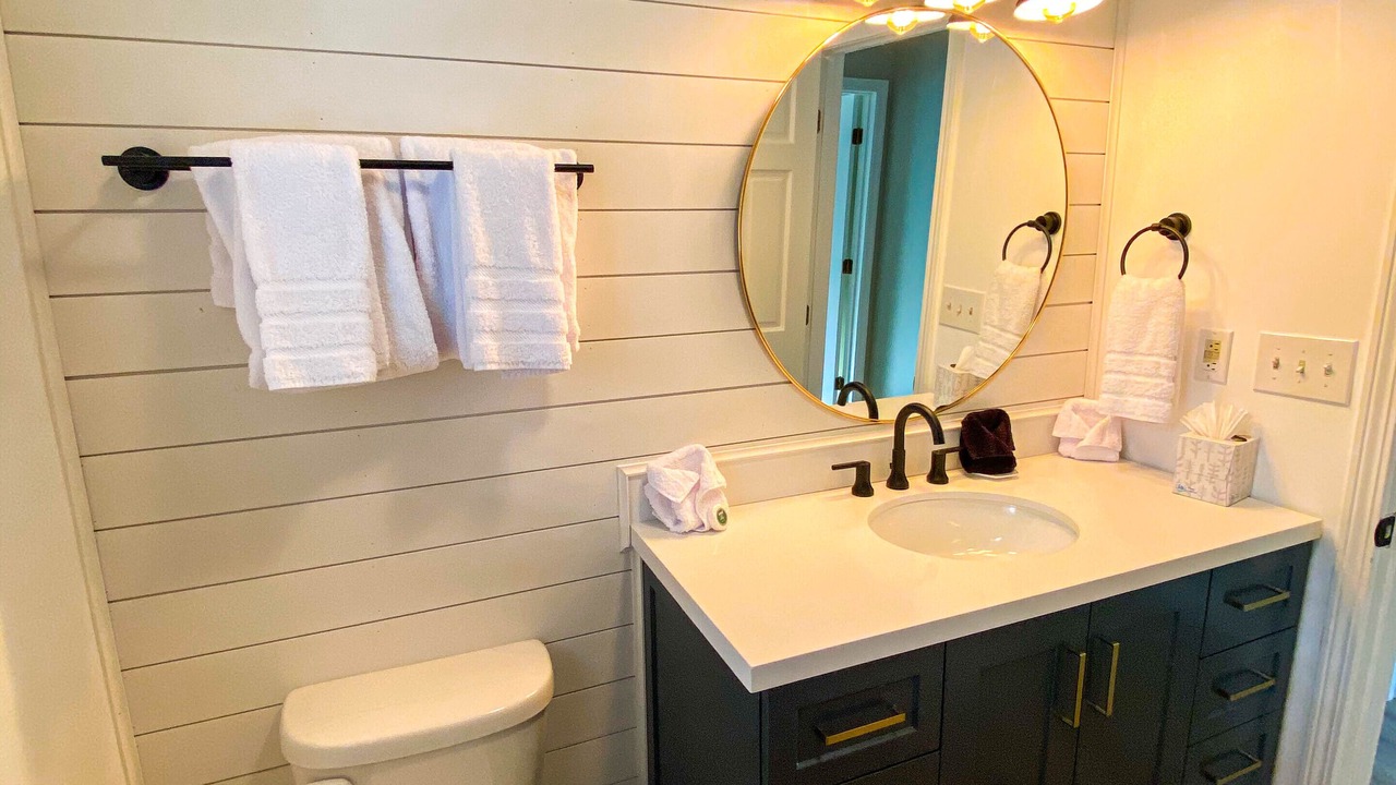 Photo of Bathroom in Lake Lure