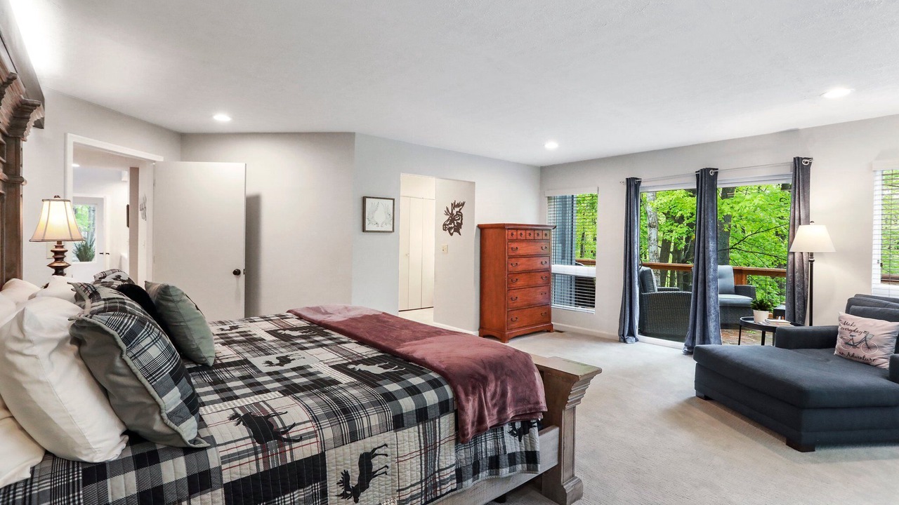 Photo of Bedroom in Berkeley Springs