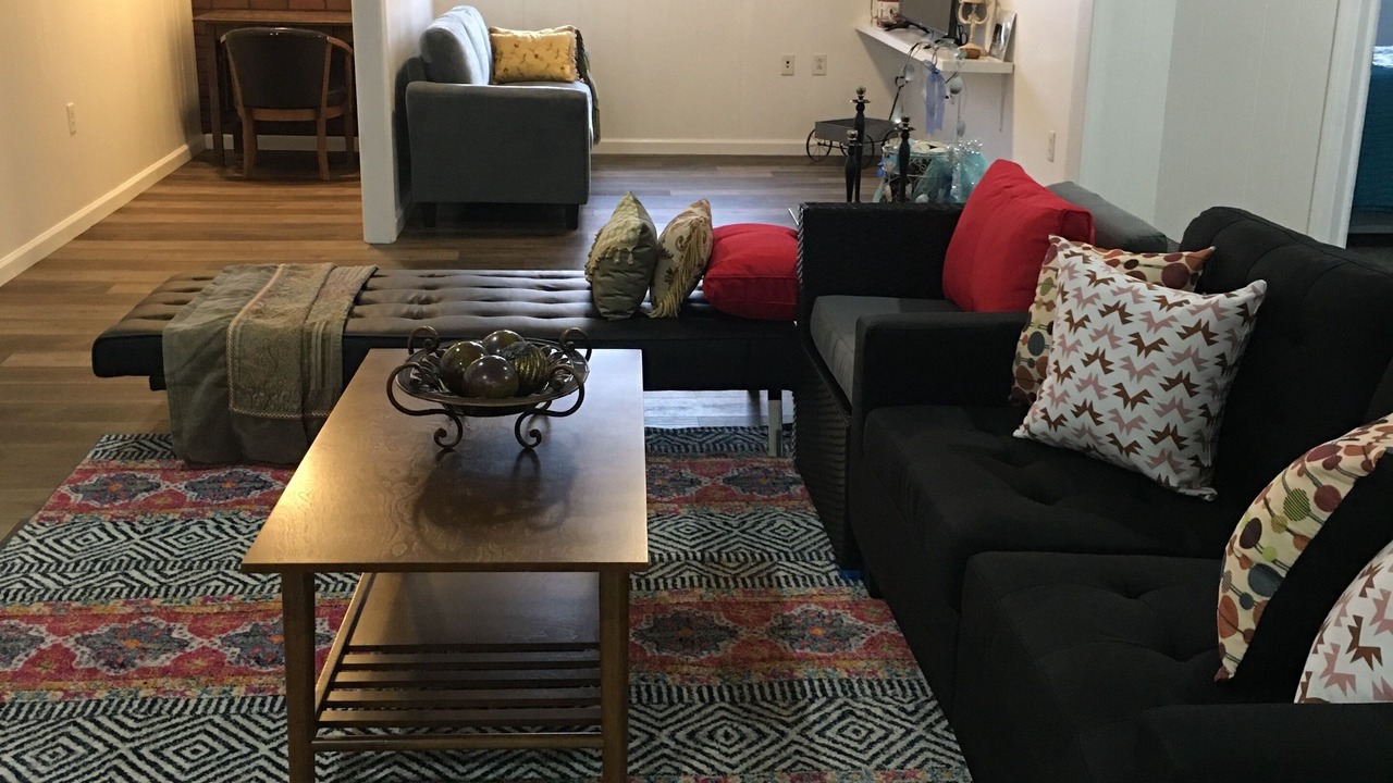 Photo of Livingroom in Maysville