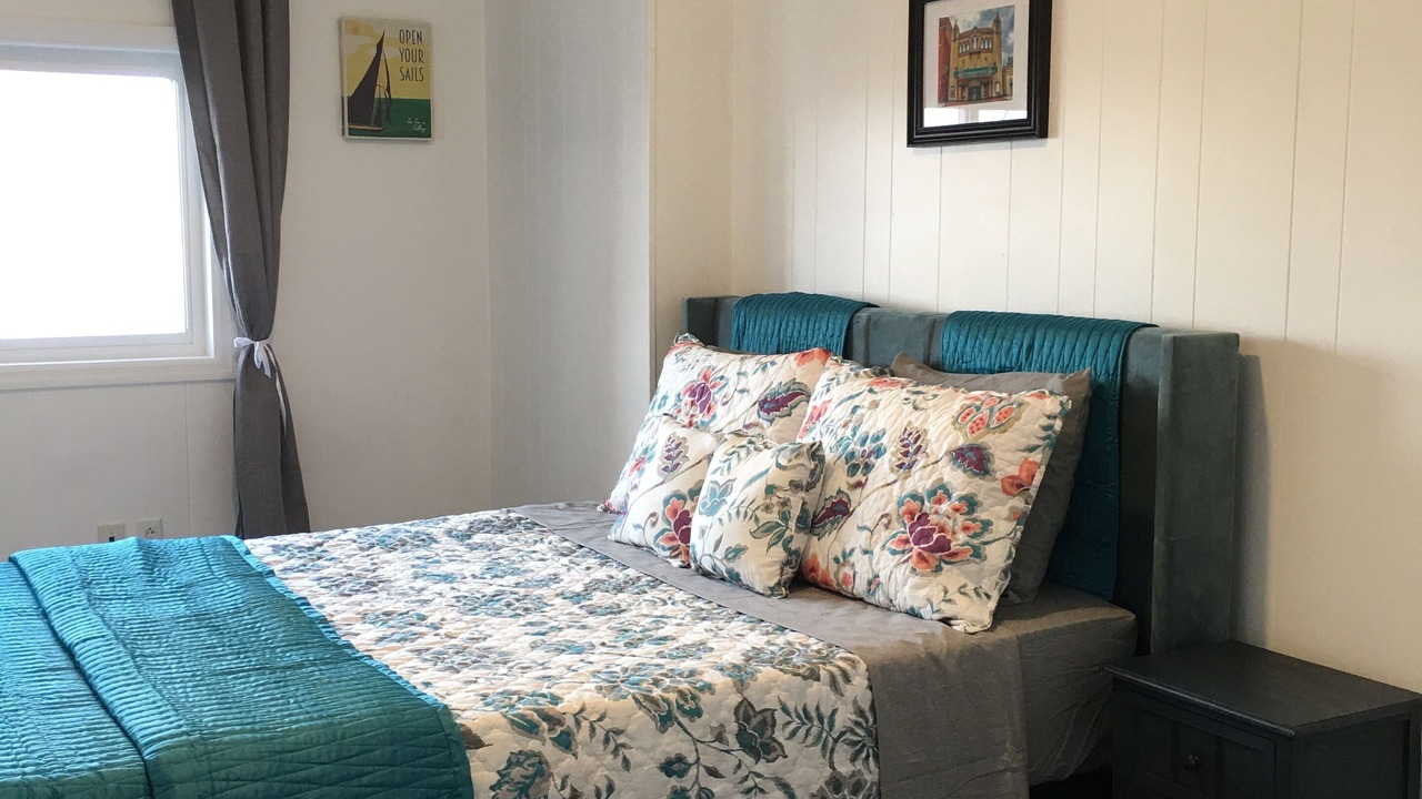 Photo of Bedroom in Maysville