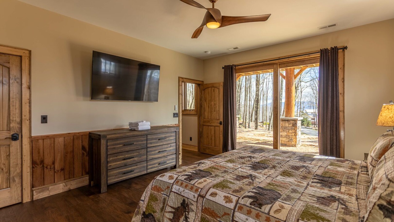 Photo of Bedroom in Banner Elk